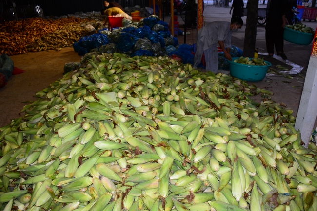 Chùa Hoằng Pháp: Tiếp tục hỗ trợ người dân khó khăn trong đại dịch Covid (đợt 8)